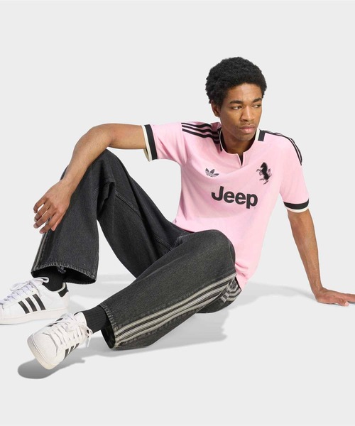 adidas（アディダス）の「ユベントス 26/27 アウェイ ユニフォーム / アディダス adidas（Tシャツ/カットソー・メンズ・ピンク・LARGE/XXX-LARGE/XX-LARGE/X-LARGE/SMALL/MEDIUM）」の3枚目の写真