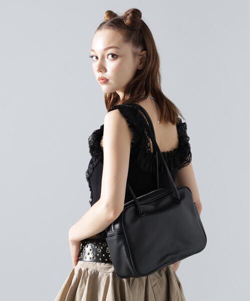L.H.P(エルエイチピー)の「MAVYTH/メヴィス/BOX MINI SHOULDER BAG(ショルダーバッグ・レディース・ホワイト/ブラック・F)」の2枚目の写真