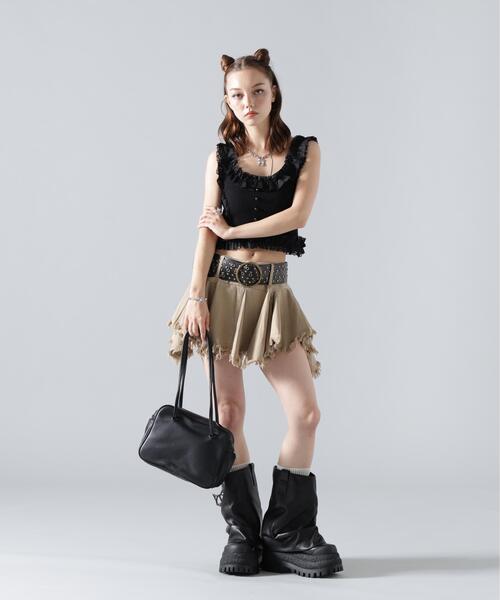 L.H.P(エルエイチピー)の「MAVYTH/メヴィス/BOX MINI SHOULDER BAG(ショルダーバッグ・レディース・ホワイト/ブラック・F)」の5枚目の写真