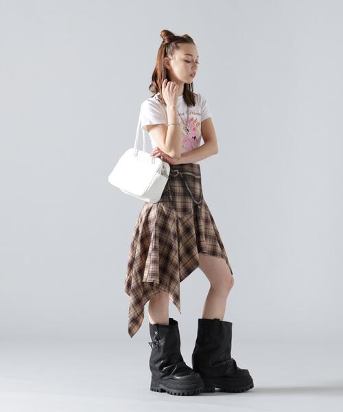 L.H.P(エルエイチピー)の「MAVYTH/メヴィス/BOX MINI SHOULDER BAG(ショルダーバッグ・レディース・ホワイト/ブラック・F)」の19枚目の写真