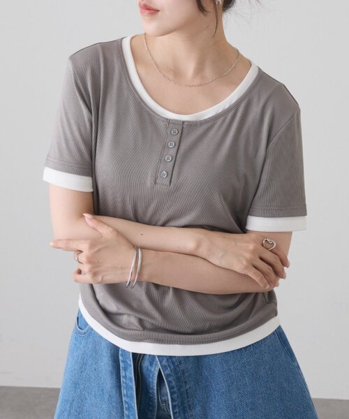 COLONY 2139(コロニートゥーワンスリーナイン)の「レイヤード風ヘンリーネックTシャツ(Tシャツ/カットソー・レディース・グレー/ブラック・FREE)」の18枚目の写真