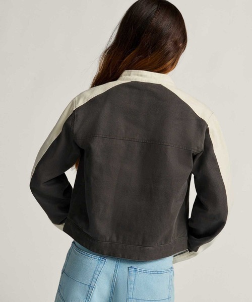VANS(バンズ)の「ウィメンズ RYDEN バイカージャケット / Ryden Biker Jacket Faded Black VN000R3HEMV1(その他アウター・レディース・ダークグレー・SMALL/MEDIUM)」の2枚目の写真