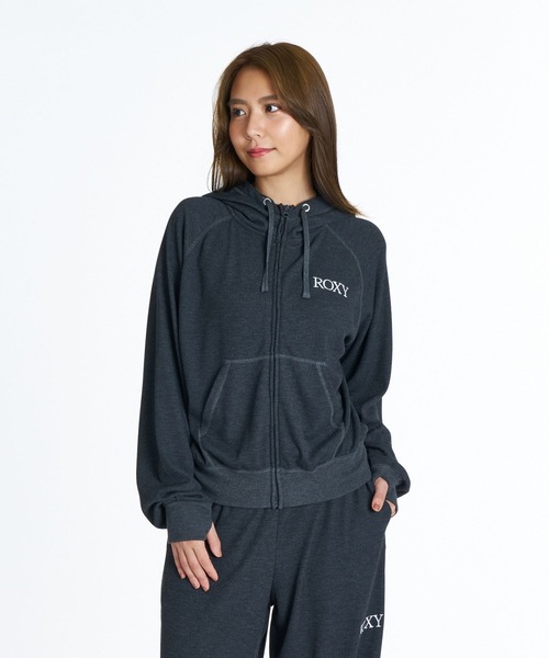 ROXY（ロキシー）の「ROXY FITNESS GENTLE FLOW HOODIE コラーゲン・アミノ酸配合 モイストジップフーディ パーカー 【2026年秋冬モデル】/ロキシーフーディー（パーカー・レディース・カモフラージュ/オフホワイト/ブラック系その他・SMALL/MEDIUM/LARGE）」の9枚目の写真