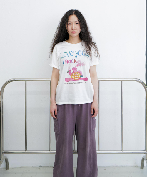 MOSQUITO MURDERERS(モスキートマーダラーズ)の「Love yoGa & Rock T-SHIRT -White(Tシャツ/カットソー・メンズ・その他・2/3/1)」の2枚目の写真