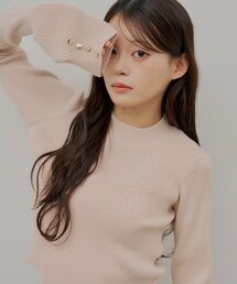 エンブレム刺繍リブニット