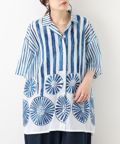KILKI(キルキー)の「kilki 総柄オーバーサイズブラウス 半端袖(シャツ/ブラウス・レディース・レッド系/ブルー系・FREE)」の4枚目の写真