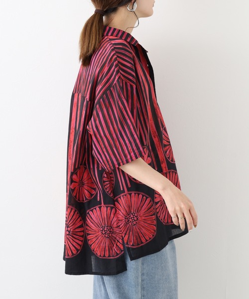 KILKI(キルキー)の「kilki 総柄オーバーサイズブラウス 半端袖(シャツ/ブラウス・レディース・レッド系/ブルー系・FREE)」の13枚目の写真