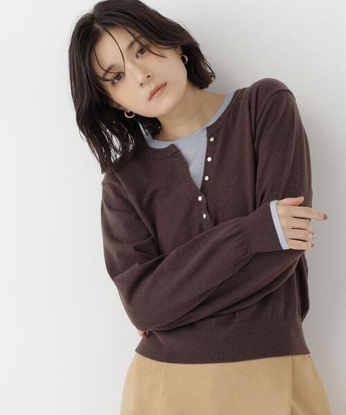 NATURAL BEAUTY BASIC(ナチュラルビューティーベーシック)の「ヘンリーネックレイヤードニット(ニット/セーター・レディース・イエロー系その他/ブラウン系その他/グレー系その他・FREE)」の2枚目の写真