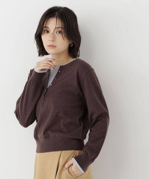 NATURAL BEAUTY BASIC(ナチュラルビューティーベーシック)の「ヘンリーネックレイヤードニット(ニット/セーター・レディース・イエロー系その他/ブラウン系その他/グレー系その他・FREE)」の15枚目の写真