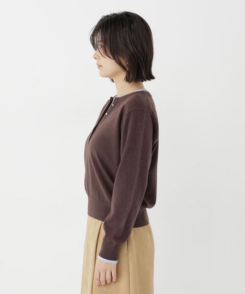 NATURAL BEAUTY BASIC(ナチュラルビューティーベーシック)の「ヘンリーネックレイヤードニット(ニット/セーター・レディース・イエロー系その他/ブラウン系その他/グレー系その他・FREE)」の19枚目の写真