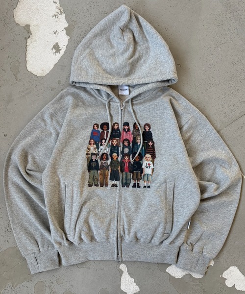 WISH FOR EVER(ウィッシュフォーエバー)の「PIXEL MODEL DESIGN ZIP HOODIE / ピクセルモデルデザインジップフーディ(パーカー・メンズ・パープル/エメラルド/ブラック/バーガンディー/グレー/ピンク/ネイビー・LARGE/MEDIUM/SMALL)」の2枚目の写真