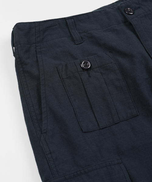 FRIZMWORKS(フリズムワークス)の「ARMY POCKET CARGO PANTS _ NAVY(その他パンツ・メンズ・その他・LARGE/X-LARGE/SMALL/MEDIUM)」の4枚目の写真
