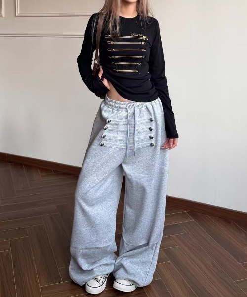 AsRiRe(アスリレイ)の「26aw ナポレオデザイン/ユニセックススウェットワイドパンツ(スウェットパンツ・レディース・ブラック/グレー・M)」の5枚目の写真