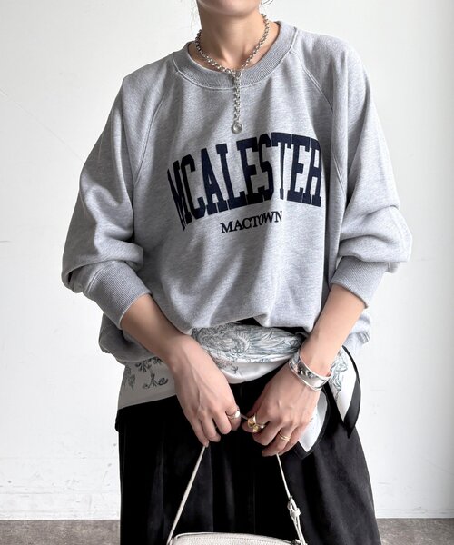 DouDou(ドゥドゥ)の「【WEB限定】ラグランワイドロゴプルオーバー(Tシャツ/カットソー・レディース・アイボリー/ネイビー/ブラウン/グレー・FREE)」の15枚目の写真