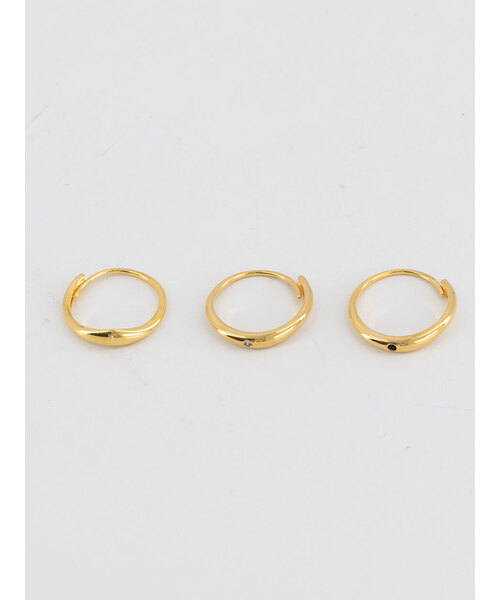 ANNE SEOUL（アン・ソウル）の「WAVY RING（リング・レディース・シルバー/ブラック/ホワイト/ゴールド系その他/シルバー×キュービック/シルバー×ブラックキュービック・FREE）」の6枚目の写真