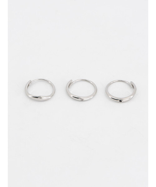 ANNE SEOUL（アン・ソウル）の「WAVY RING（リング・レディース・シルバー/ブラック/ホワイト/ゴールド系その他/シルバー×キュービック/シルバー×ブラックキュービック・FREE）」の4枚目の写真
