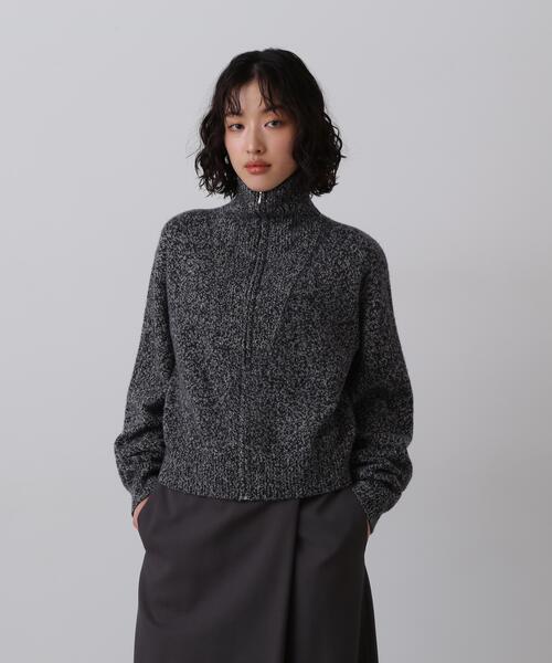 YLEVE(イレーヴ)の「YLEVE / WOOL CASHMERE MELANGE KNIT FULL ZIP PULL OVER(ニット/セーター・レディース・ブラック/ブルー・1)」の20枚目の写真