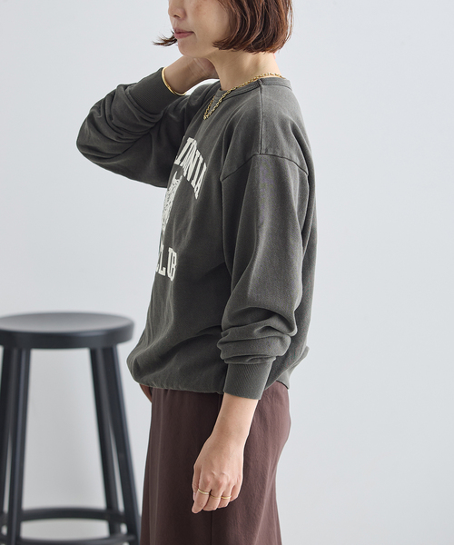 MIXTA(ミクスタ)の「MIXTA/ミクスタ 別注 CALIFORNIA TABBY CLUB CREW スウェット(Tシャツ/カットソー・レディース・ブラック/チャコールグレー/ネイビー・MEDIUM)」の4枚目の写真