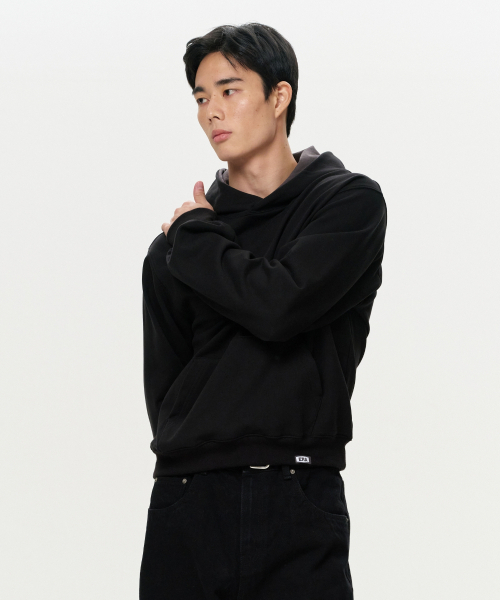 ERA(エラ)の「UNISEX ERA COLOR LAYERED HOODIE - BLACK(パーカー・レディース・その他・SMALL/MEDIUM/LARGE)」の2枚目の写真