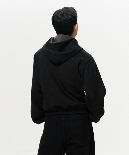 ERA(エラ)の「UNISEX ERA COLOR LAYERED HOODIE - BLACK(パーカー・レディース・その他・SMALL/MEDIUM/LARGE)」の4枚目の写真