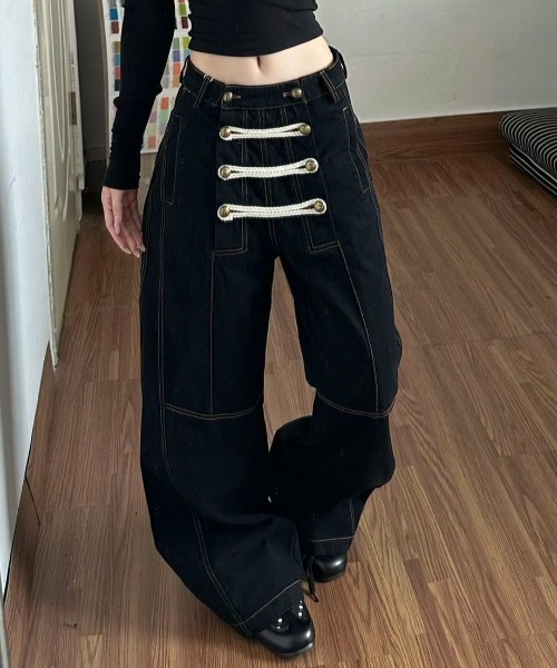 AVYL(アヴィル)の「ナポレオンフロント ワイドワークパンツ(その他パンツ・レディース・ベージュ/ブラック・S/L/M)」の1枚目の写真