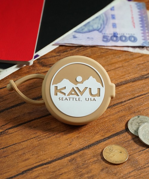 KAVU（カブー）の「KAVU/カブー SILICON COIN CASE/シリコンコインケース（コインケース・メンズ・クリア/ブルー/イエロー/レッド/グリーン/ブラック/ネイビー/オレンジ/ベージュ・FREE）」の3枚目の写真