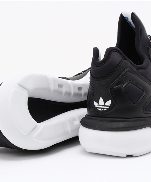 adidas Originals(アディダスオリジナルス)の「adidas: 『TUBULARRUNNER』 (チュブラーランナー)(スニーカー・メンズ・ブラック・9/7.5/6.5/7/8/6/8.5)」の8枚目の写真