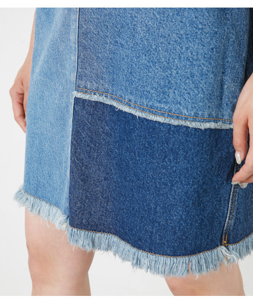 MOUSSY(マウジー)の「PATCH DENIM OP(ワンピース・レディース・ブルー・FREE)」の8枚目の写真