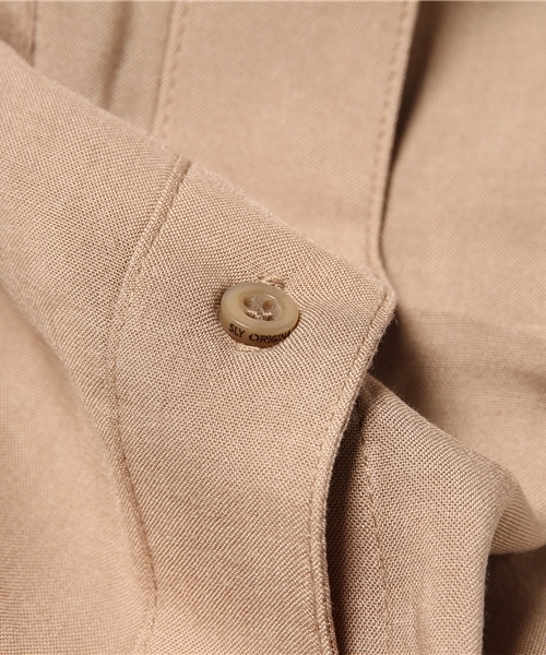 SLY（スライ）の「SIDE SLIT MAXI SH（シャツ/ブラウス・レディース・ベージュ/グレー/ダークグリーン・FREE）」の10枚目の写真