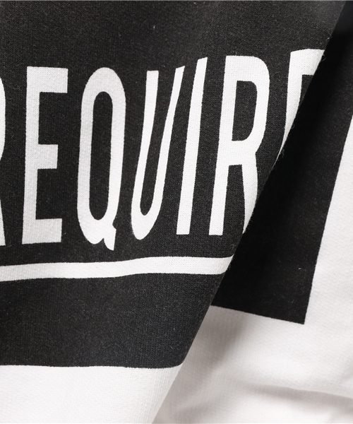 VENCEEXCHANGE(ヴァンスエクスチェンジ)の「ミニ裏毛BOXロゴパーカー(パーカー・メンズ・オフホワイト/ダークグリーン/ブラック・SMALL/LARGE/MEDIUM)」の5枚目の写真