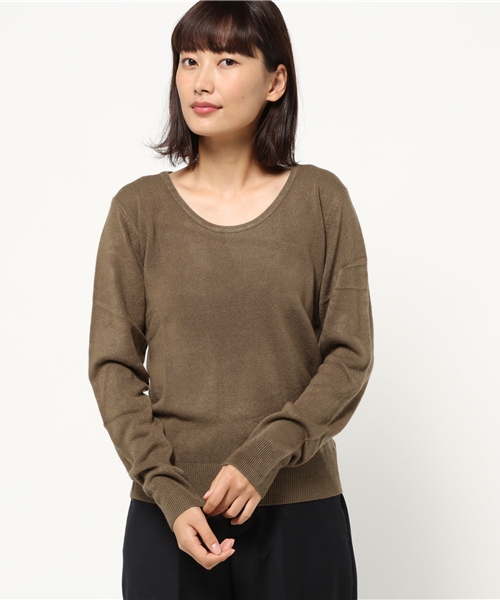 KOBE LETTUCE（コウベレタス）の「おうちで洗えるカシミアタッチニットトップス（ニット/セーター・レディース・ブラウン/モスグリーン/ダークブルー/バーガンディー/ダークグレー/グリーン系その他/ピンク系その他/ブルー系その他/グレー系その他/レッド系その他/テラコッタ/ロイヤルブルー/ブルー系その他3/グレー/ダークネイビー/ピンク系その他3/レッド系その他2/アイボリー/ダークカーキ/ブルー系その他2/ピンク系その他5/イエロー/グレー系その他2/レッド/ブラウン系その他/ホワイト系その他2/ピンク系その他4/ブルー系その他4/キャメル/ワイン/ブラック/マスタード/イエロー系その他/グレイッシュベージュ/ブルー系その他5/ホワイト系その他/ピンクベージュ/チャコール/ピンク系その他2・FREE）」の11枚目の写真