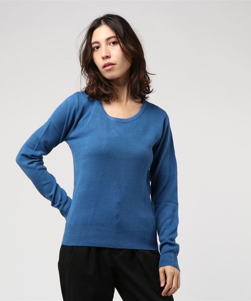 KOBE LETTUCE（コウベレタス）の「おうちで洗えるカシミアタッチニットトップス（ニット/セーター・レディース・ブラウン/モスグリーン/ダークブルー/バーガンディー/ダークグレー/グリーン系その他/ピンク系その他/ブルー系その他/グレー系その他/レッド系その他/テラコッタ/ロイヤルブルー/ブルー系その他3/グレー/ダークネイビー/ピンク系その他3/レッド系その他2/アイボリー/ダークカーキ/ブルー系その他2/ピンク系その他5/イエロー/グレー系その他2/レッド/ブラウン系その他/ホワイト系その他2/ピンク系その他4/ブルー系その他4/キャメル/ワイン/ブラック/マスタード/イエロー系その他/グレイッシュベージュ/ブルー系その他5/ホワイト系その他/ピンクベージュ/チャコール/ピンク系その他2・FREE）」の20枚目の写真