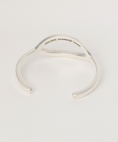 PHILIPPE AUDIBERT（フィリップ オーディベール）の「PHILIPPE AUDIBERT /  Lyroy bracelet s（バングル/リストバンド・レディース・シルバー・FREE）」の2枚目の写真