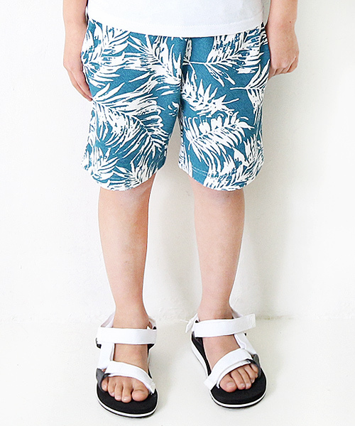 devirock(デビロック)の「総柄裏使いハーフパンツ (その他パンツ・キッズ・ホワイト×ブラック/ホワイト×ネイビー/ネイビー/カモフラージュ/ターコイズブルー/ホワイト系その他/ブルー系その他2/グリーン系その他/レッド系その他/ブルー系その他・100cm/140cm/110cm/130cm/160cm/150cm/120cm)」の6枚目の写真