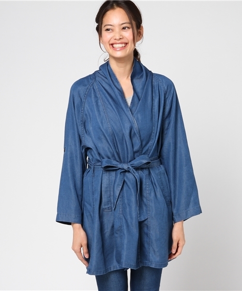 LBC（エルビーシー）の「デニムロングカーディガン（デニムジャケット・レディース・ネイビー・LARGE/MEDIUM）」の2枚目の写真