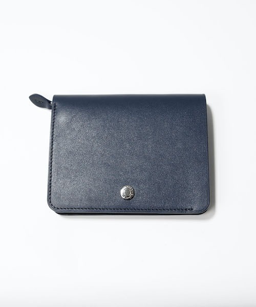 STANDARD SUPPLY（スタンダードサプライ）の「スタンダードサプライ / PAL パル / BILLFOLD FLAP WALLET ビルフォールドフラップウォレット 二つ折り財布 本革（財布・レディース・グレー/ブラック/ネイビー/ホワイト/レッド/ベージュ/イエロー/ブルー/ライトベージュ/ライトグレー/ピンク/オリーブ/ブルーグレー/ダークグリーン/グレイッシュベージュ/ダークブラウン/ダークグリーン系/コーラルピンク/カーキ/チャコールグレー/グレイッシュブルー・FREE）」の16枚目の写真