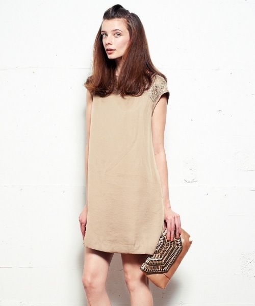 BEAUTY&YOUTH UNITED ARROWS(ビューティーアンドユースユナイテッドアローズ)の「BY メタルプレート フラップチェーンバッグ ◆(クラッチバッグ・レディース・ブラック/ベージュ・フリー)」の10枚目の写真