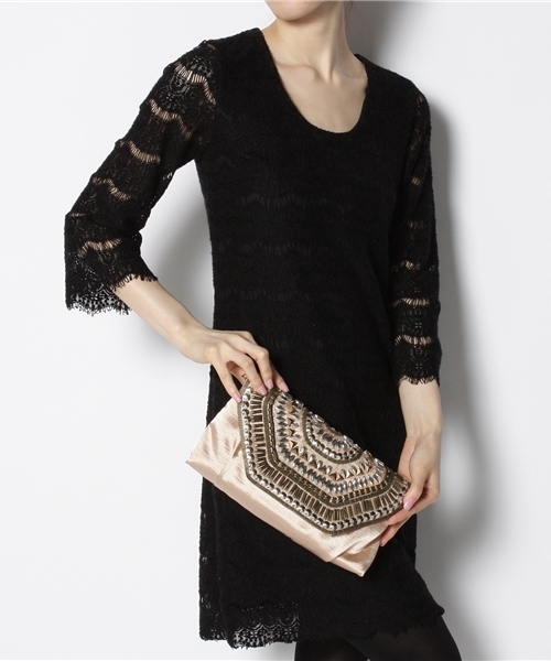 BEAUTY&YOUTH UNITED ARROWS(ビューティーアンドユースユナイテッドアローズ)の「BY メタルプレート フラップチェーンバッグ ◆(クラッチバッグ・レディース・ブラック/ベージュ・フリー)」の9枚目の写真