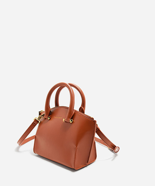 CHARLES & KEITH(チャールズ & キース)の「カーブジップハンドバッグ / CURVED ZIP HANDBAG(ハンドバッグ・レディース・プラム/レンガ/ブラック・S)」の10枚目の写真