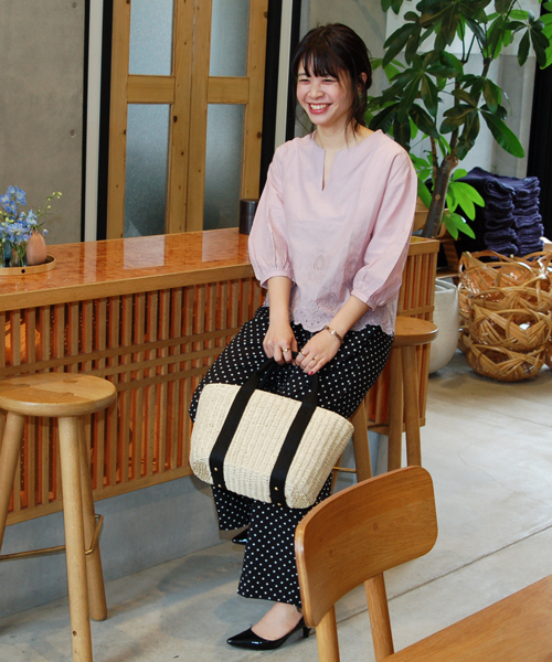 PASSE-DIX（パスディス）の「PASSE-DIX / パスディス　テープハンドルかごバッグ（かごバッグ・レディース・アイボリー/ベージュ/ブラック系その他/ゴールド/その他・FREE）」の13枚目の写真