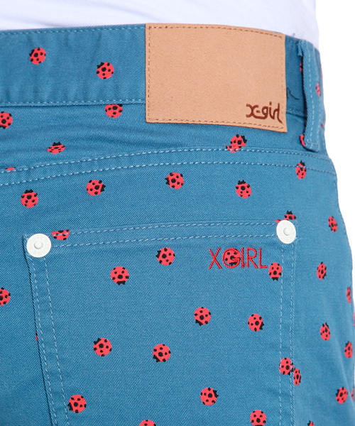 X-girl(エックスガール)の「POP PRINT SHORTS(その他パンツ・レディース・ブラック/グリーン/ブルー・0/1/2)」の9枚目の写真