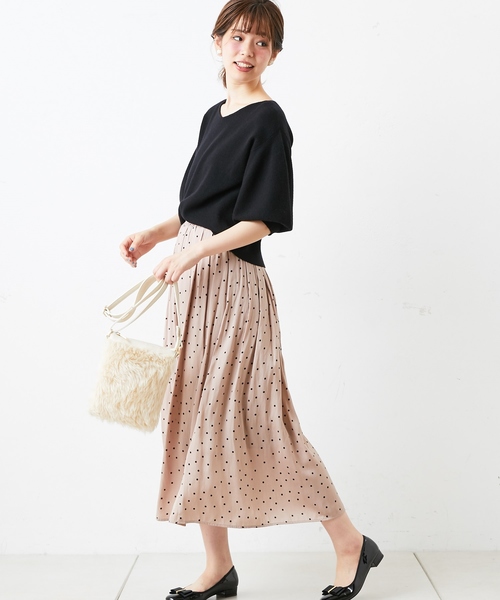 natural couture（ナチュラルクチュール）の「バルーン袖前後2WAY（ニット/セーター・レディース・ブラック/ベージュ/イエロー/アイボリー/レンガ・FREE）」の3枚目の写真