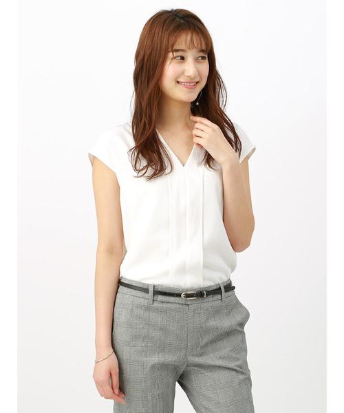 The Suit Company ザ スーツカンパニー の ウォッシャブル クレープデシン Vネックフロント切替フレンチスリーブブラウス シャツ ブラウス Wear