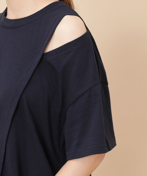 ADAM ET ROPE'（アダムエロペ）の「ショルダースリットＴＥＥ（Tシャツ/カットソー・レディース・ネイビー/ホワイト/カーキ・FREE）」の18枚目の写真
