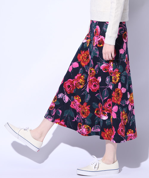 Ray BEAMS（レイビームス）の「○Ray BEAMS / フラワープリント マキシスカート（スカート・レディース・グレー/ネイビー・0/1）」の5枚目の写真