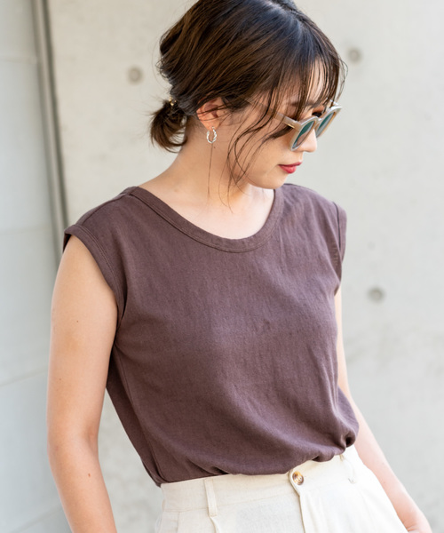 Aunt Marie's（アントマリーズ）の「AUNT MARIE'S リネンライクスラブノースリカットソー（Tシャツ/カットソー・レディース・ブラック/ブラウン/オレンジ/ホワイト/ベージュ・FREE）」の3枚目の写真