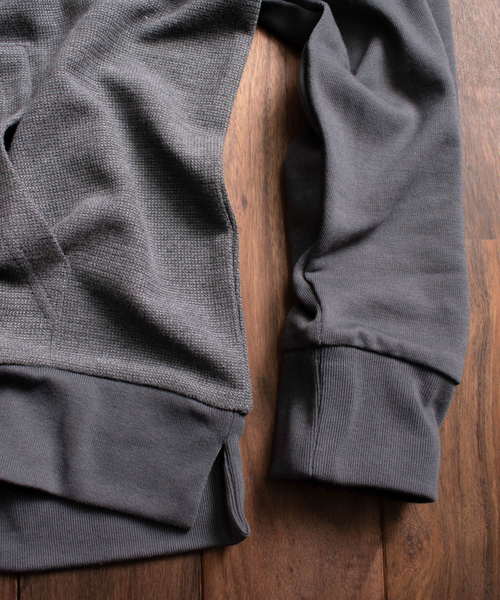 ARCHIVER(アーカイバ)の「【69】【it】ワッフルWフェイス(Tシャツ/カットソー・レディース・ブラック/オフホワイト/杢グレー/ライトベージュ・MEDIUM/LARGE)」の6枚目の写真