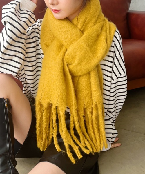 CLEA(クレア)の「ボリュームフリンジマフラー(マフラー・レディース・ブラック/ベージュ/ブラウン/アイボリー/ミント/サックスブルー/ピンク/ホワイト/オリーブ/チャコールグレー/ライトグレー/テラコッタ/ブルー/ピンクベージュ/レッド/マスタード/ラベンダー/カーキ/グレー/ライトブルー/グリーン/モカ/ダークブルー/ネイビー/ダークグリーン/ライトピンク/ワインレッド・FREE)」の22枚目の写真