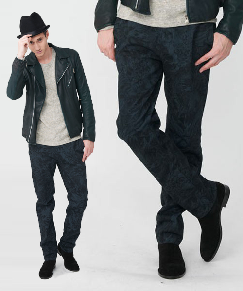 KATHARINE HAMNETT LONDON （キャサリンハムネットロンドン）の「BOTANICAL GARDEN PRINT / プリントパンツ（スラックス・メンズ・ホワイト/ブラック/ベージュ・SMALL/MEDIUM/AL/LARGE）」の3枚目の写真