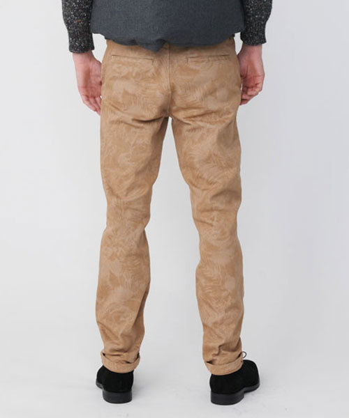 KATHARINE HAMNETT LONDON （キャサリンハムネットロンドン）の「BOTANICAL GARDEN PRINT / プリントパンツ（スラックス・メンズ・ホワイト/ブラック/ベージュ・SMALL/MEDIUM/AL/LARGE）」の11枚目の写真